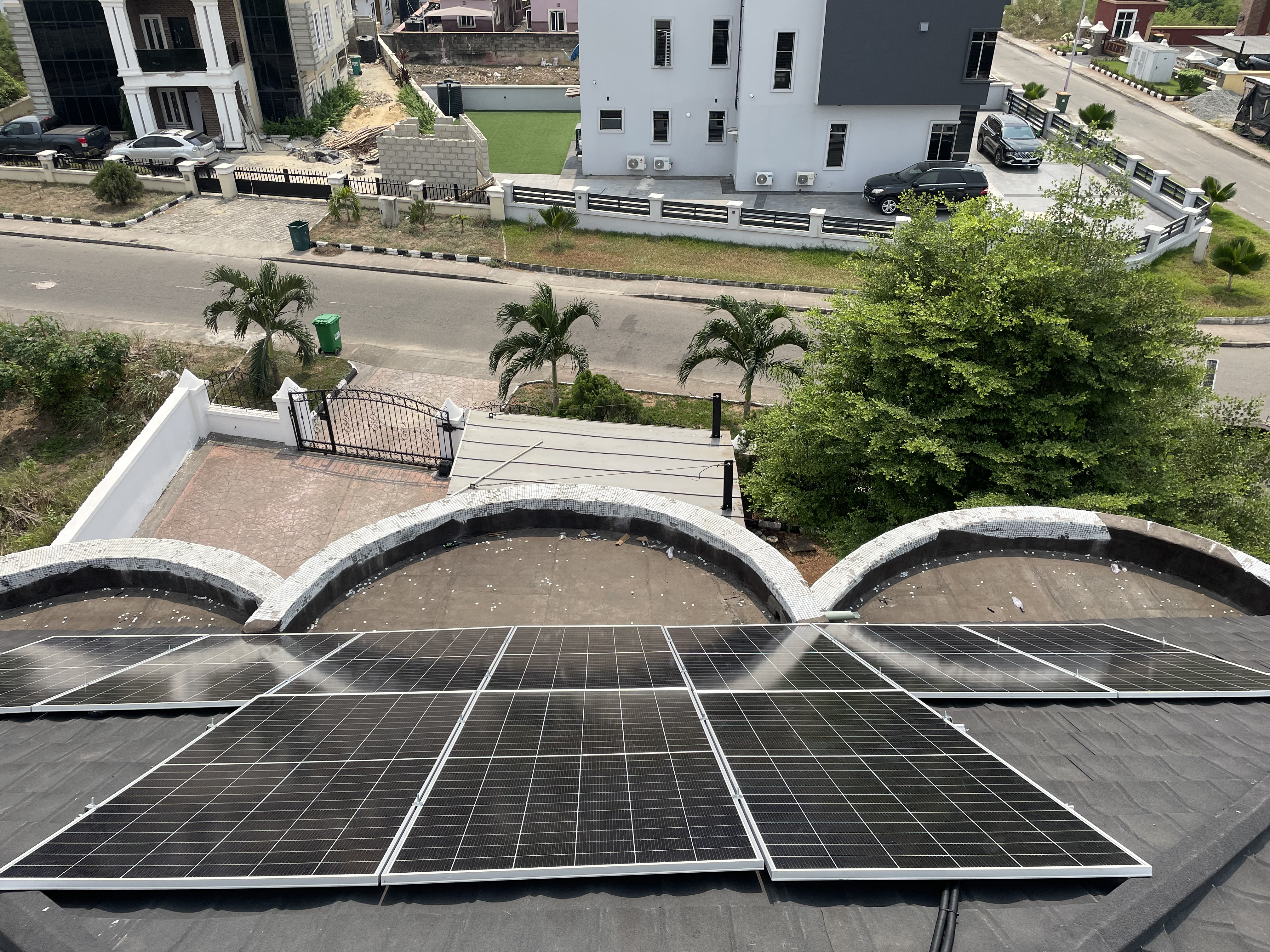 Solar installation by Megaloite
